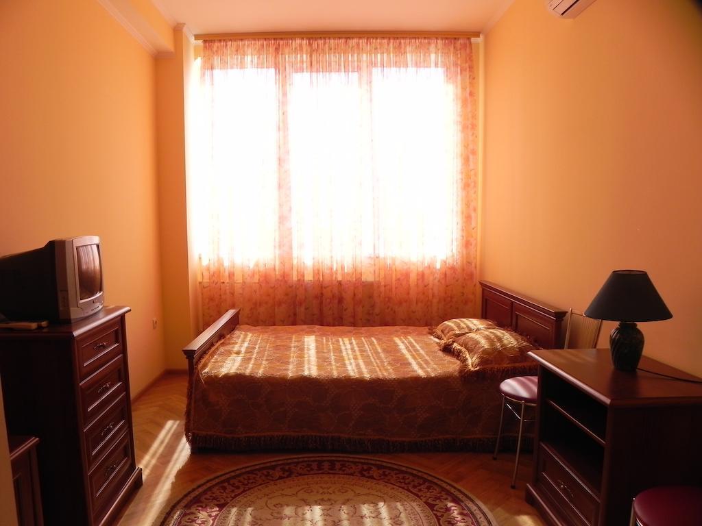 Blaz Hotel Odessa Luaran gambar